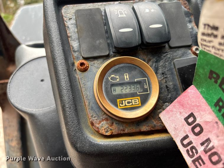 image for item DU0323 2019 JCB 510-56 F telehandler