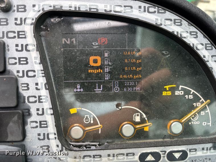 image for item DU0323 2019 JCB 510-56 F telehandler