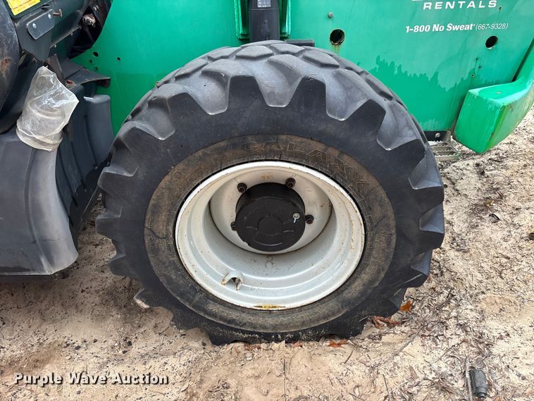 image for item DU0323 2019 JCB 510-56 F telehandler