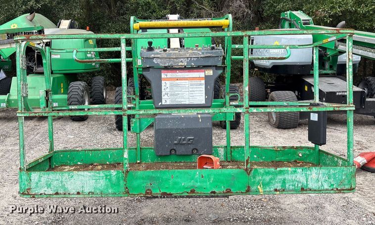 image for item DU0324 2016 JLG 400S boom lift