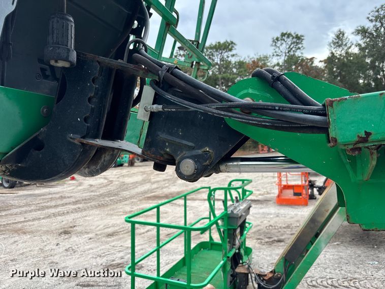 image for item DU0324 2016 JLG 400S boom lift