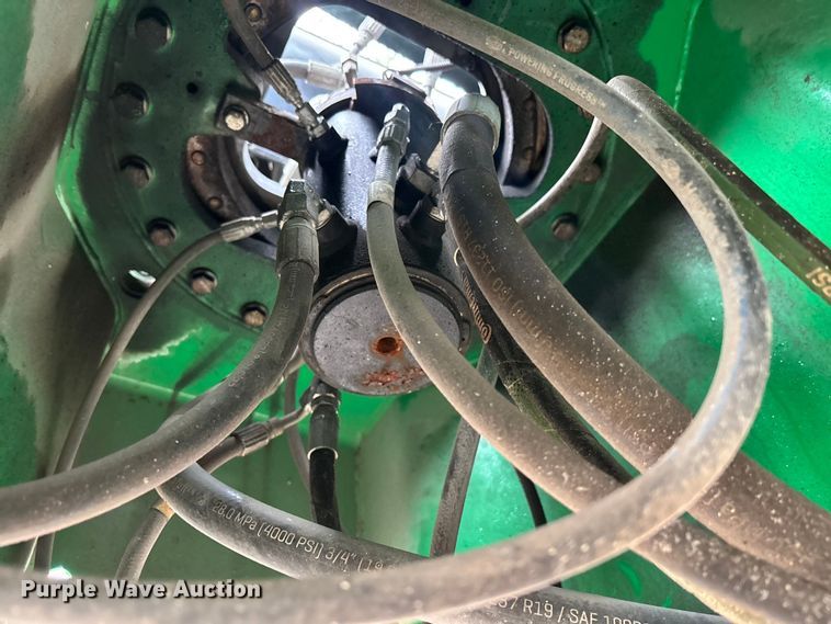 image for item DU0324 2016 JLG 400S boom lift