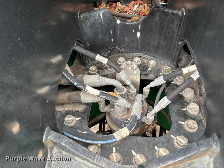 image for item DU0324 2016 JLG 400S boom lift