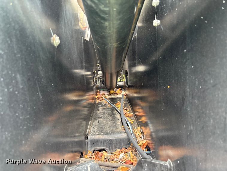 image for item DU0324 2016 JLG 400S boom lift