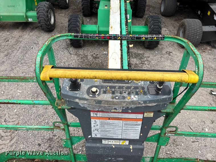 image for item DU0324 2016 JLG 400S boom lift