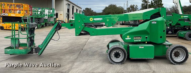image for item DU0326 2017 JLG E450AJ boom lift