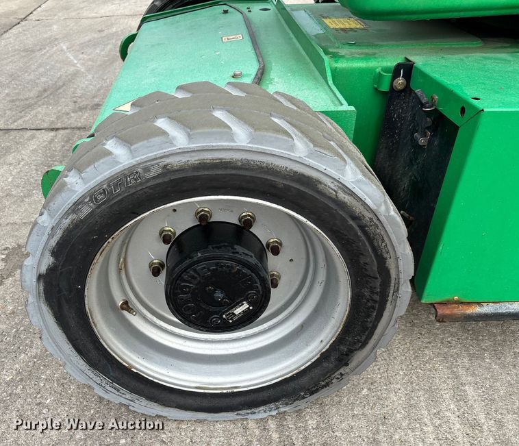 image for item DU0326 2017 JLG E450AJ boom lift