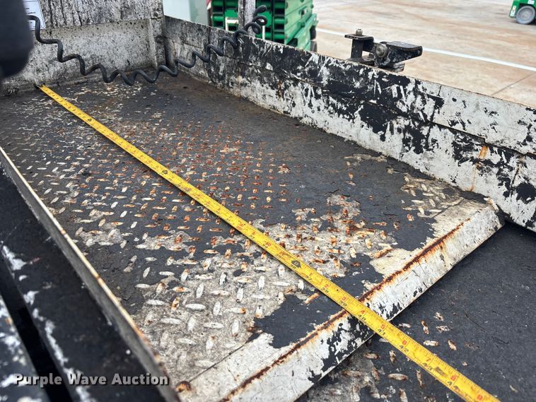 image for item DU0327 2016 JLG 2032ES scissor lift