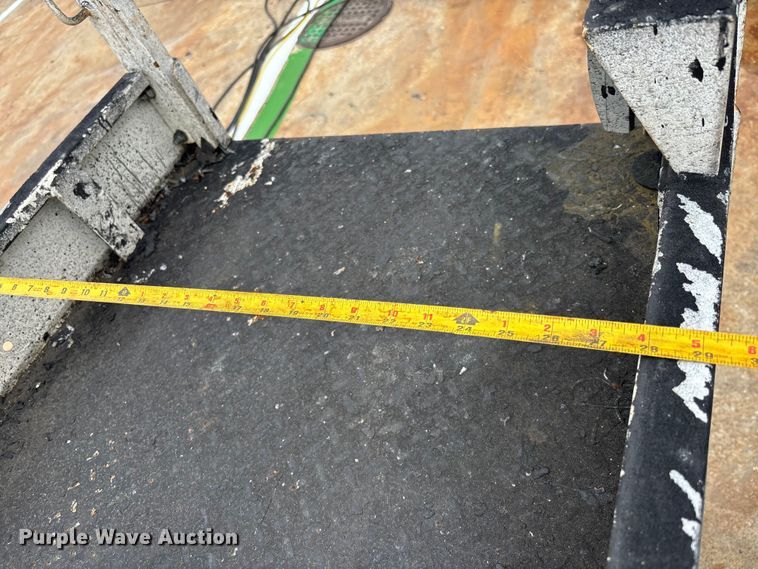 image for item DU0327 2016 JLG 2032ES scissor lift