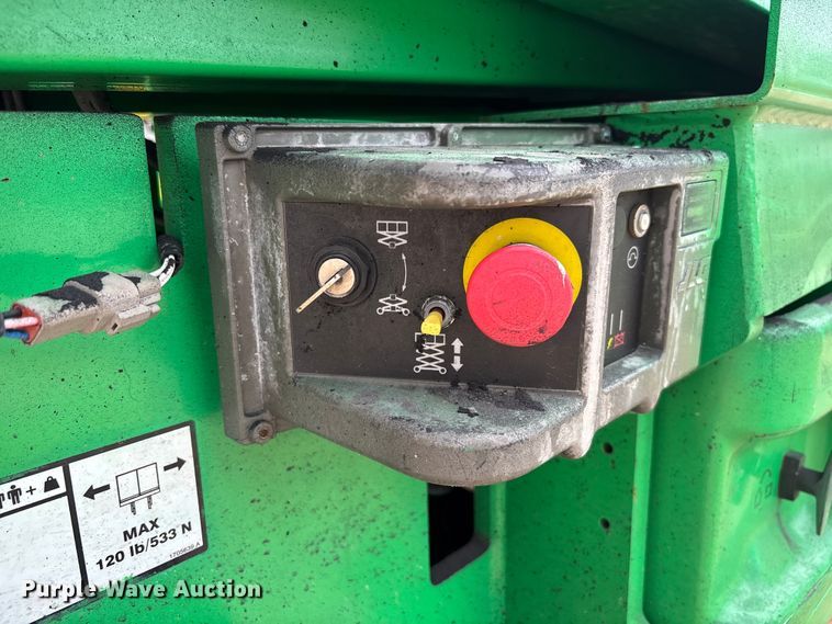 image for item DU0327 2016 JLG 2032ES scissor lift