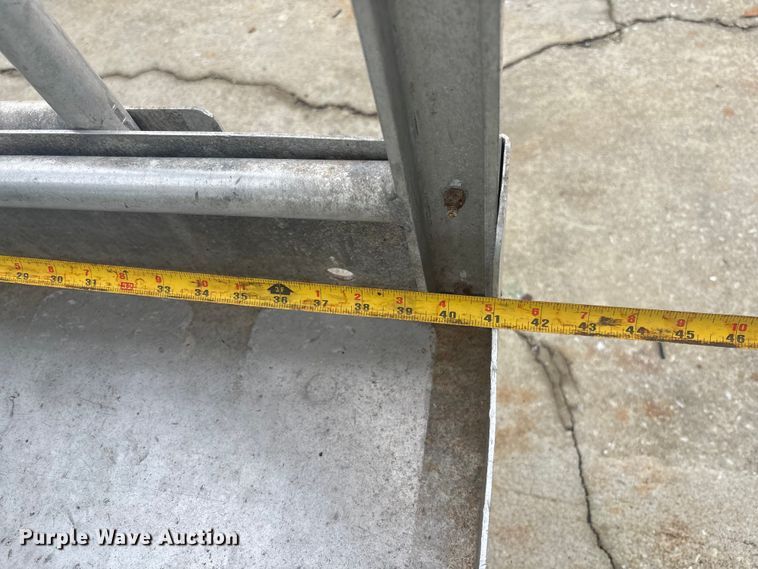 image for item DU0328 2016 Genie GR-20 vertical lift