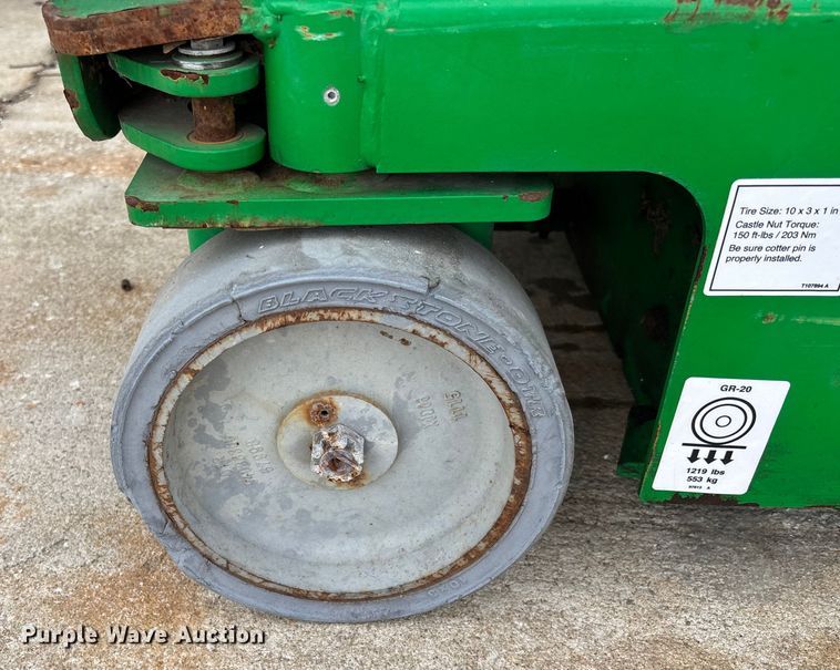 image for item DU0328 2016 Genie GR-20 vertical lift