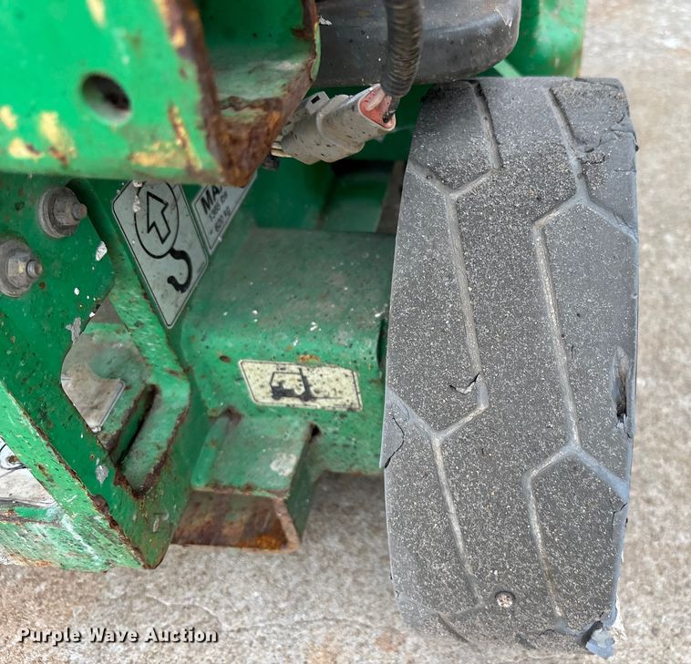 image for item DU0329 2016 JLG 1930ES scissor lift