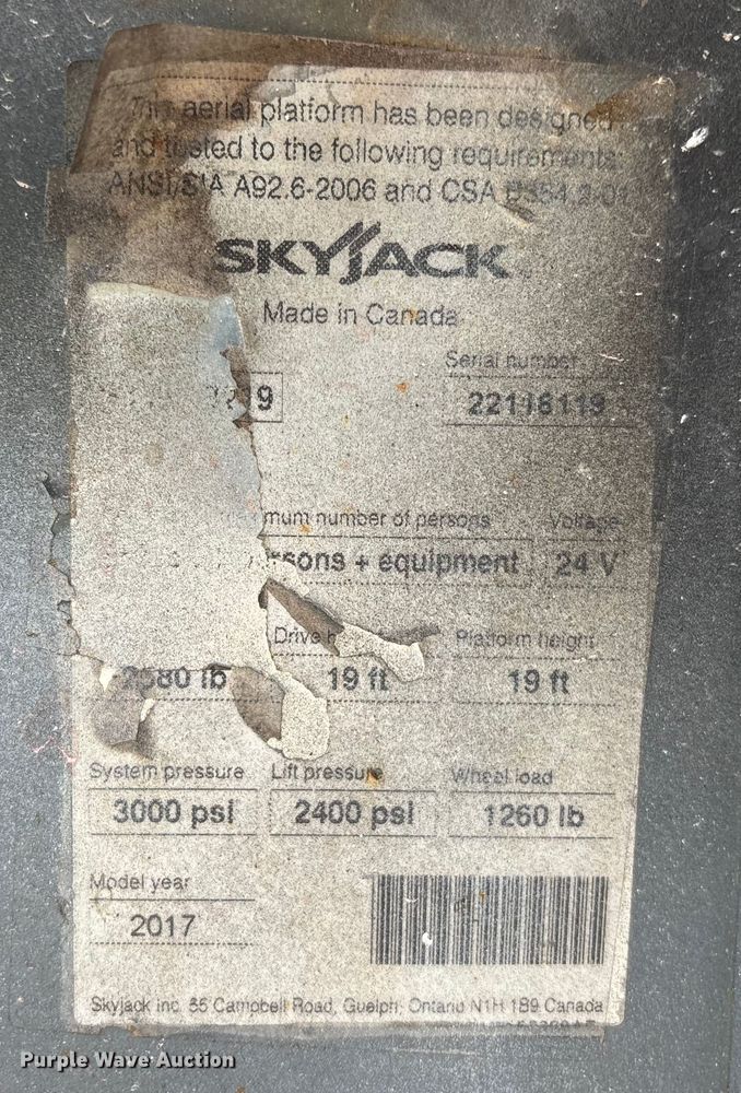 image for item DU0331 2017 SkyJack SJIII 3219 scissor lift