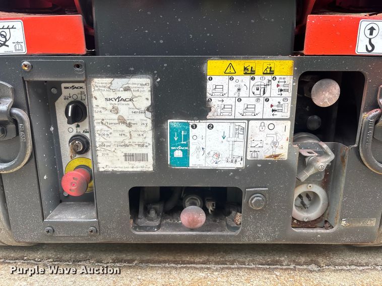 image for item DU0332 2018 SkyJack SJ16 vertical lift