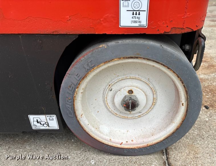 image for item DU0332 2018 SkyJack SJ16 vertical lift