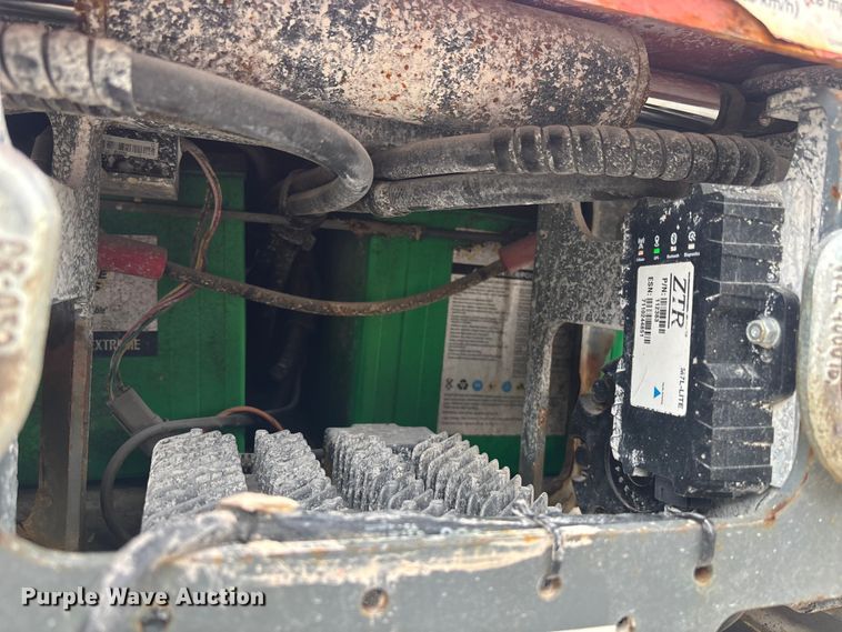 image for item DU0333 2018 SkyJack SJ16 vertical lift