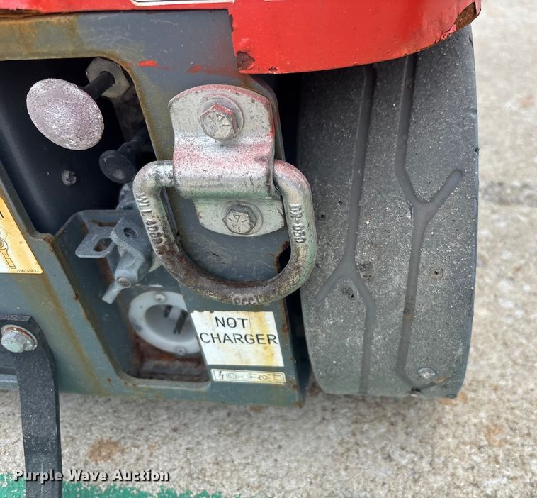 image for item DU0333 2018 SkyJack SJ16 vertical lift