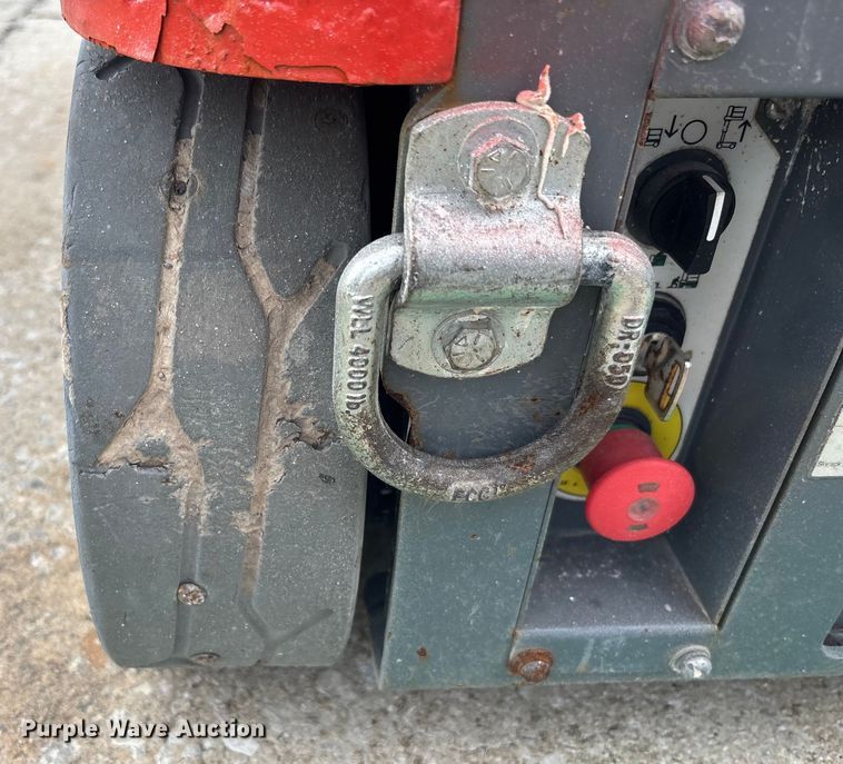 image for item DU0333 2018 SkyJack SJ16 vertical lift