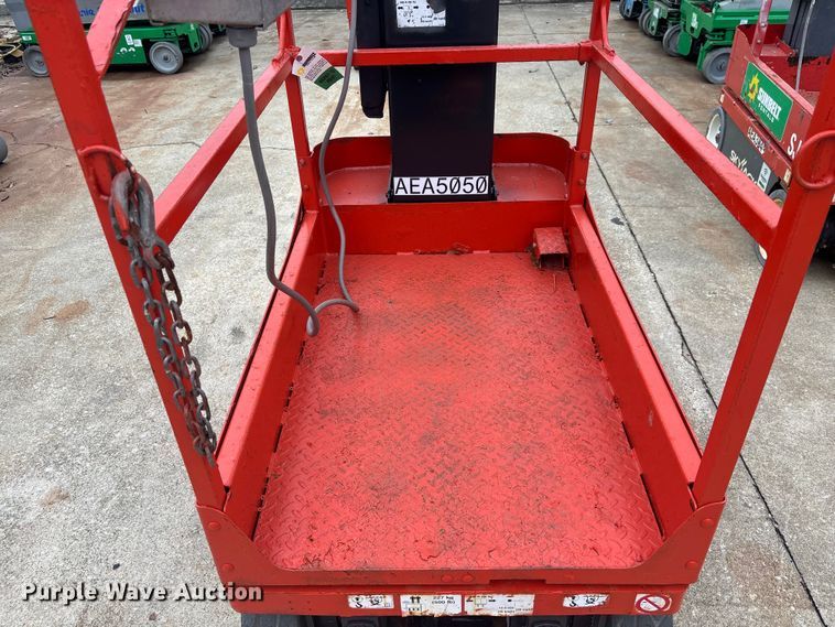 image for item DU0334 2018 SkyJack SJ16 vertical lift