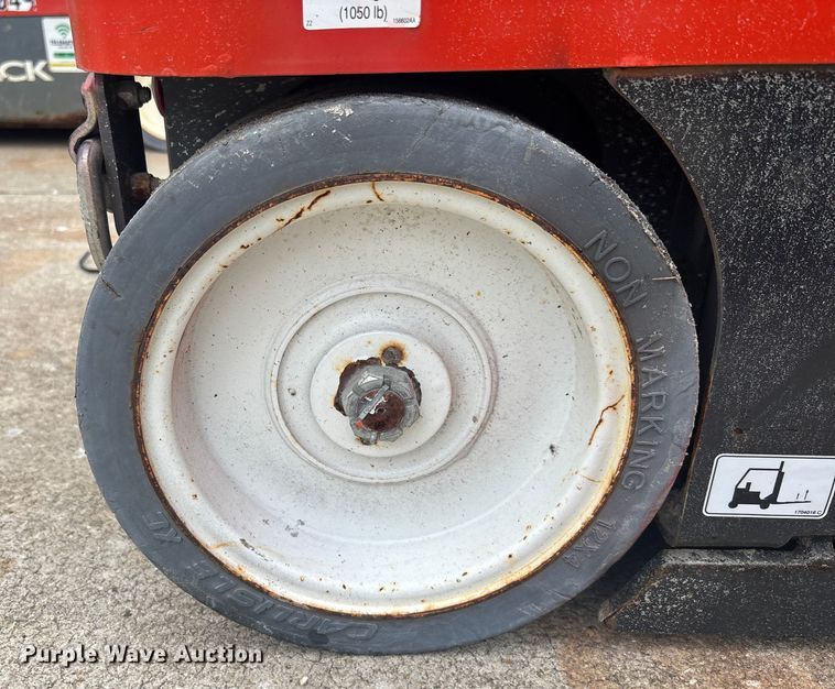 image for item DU0334 2018 SkyJack SJ16 vertical lift