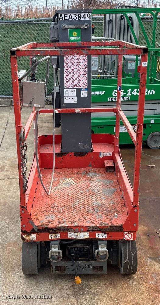 image for item DU0335 2017 SkyJack SJ16 vertical lift