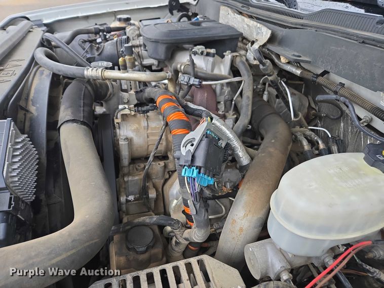 image for item DU2656 2015 Chevrolet Silverado 2500HD Crew Cab utility bed pickup truck