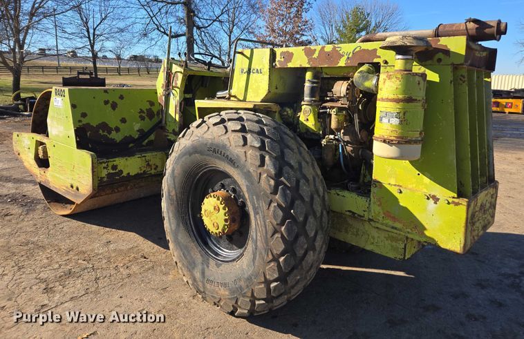 image for item DU2657 RayGo Rascal single drum vibratory roller