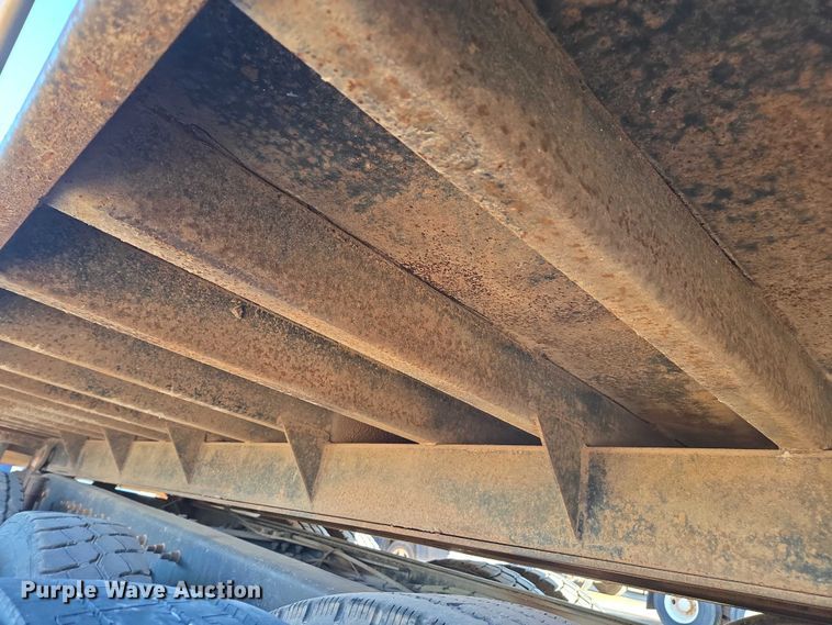 image for item DU2659 2006 International 7600 dump truck