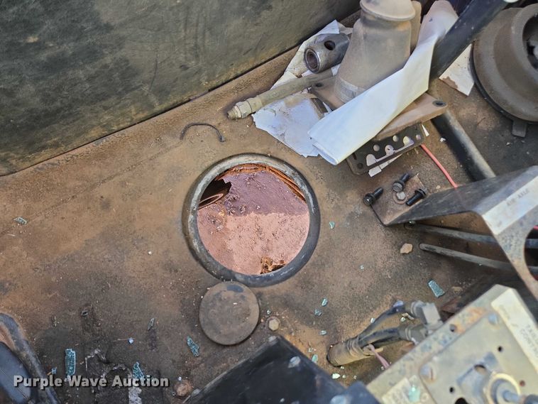 image for item DU2659 2006 International 7600 dump truck