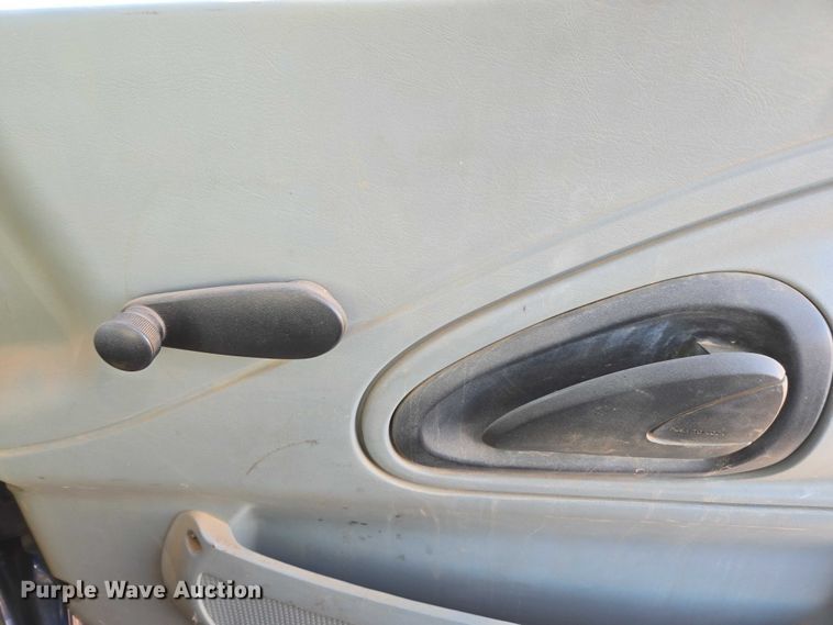 image for item DU2659 2006 International 7600 dump truck