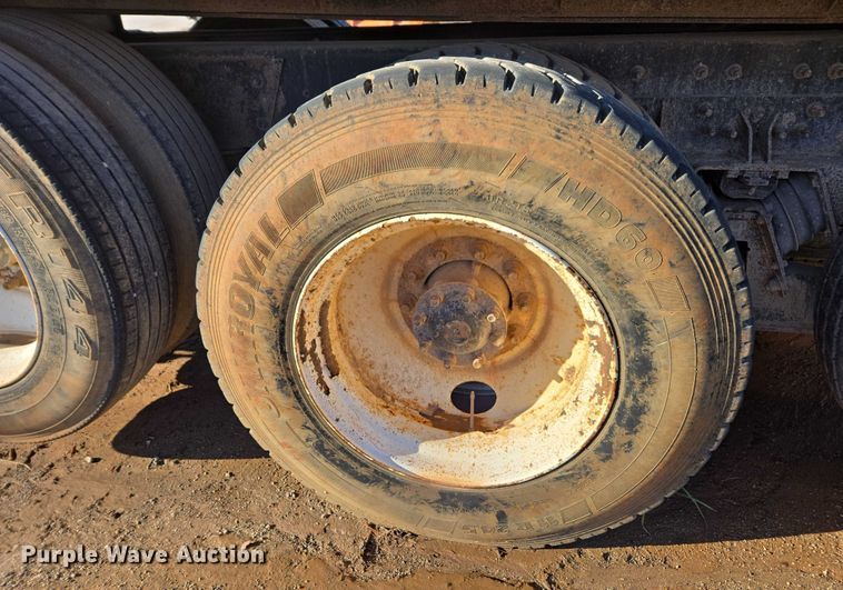 image for item DU2659 2006 International 7600 dump truck