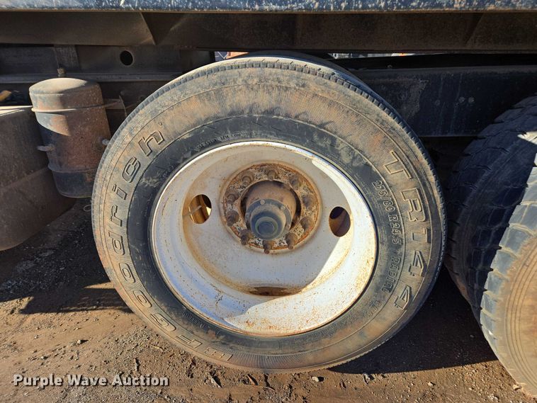 image for item DU2659 2006 International 7600 dump truck