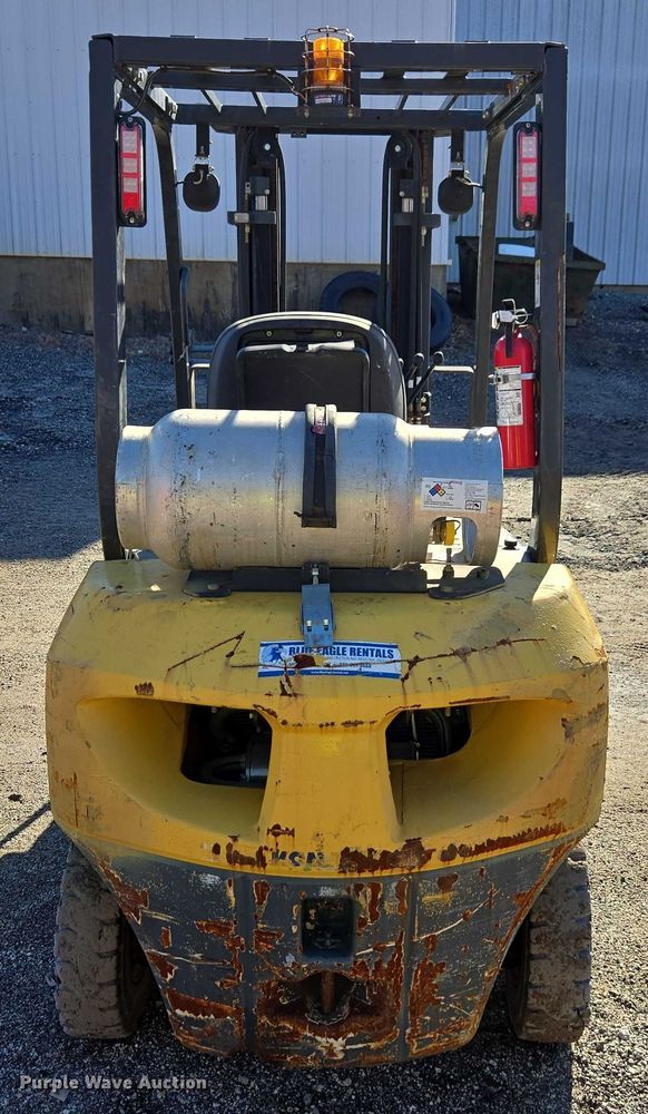 image for item DU2666 2017 Komatsu FG25T-16 forklift