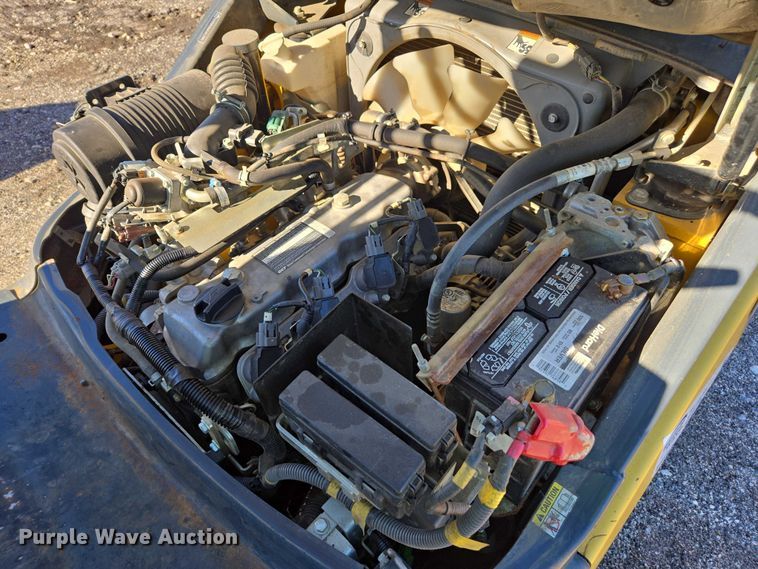 image for item DU2666 2017 Komatsu FG25T-16 forklift