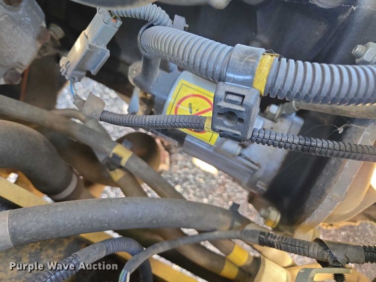 image for item DU2666 2017 Komatsu FG25T-16 forklift