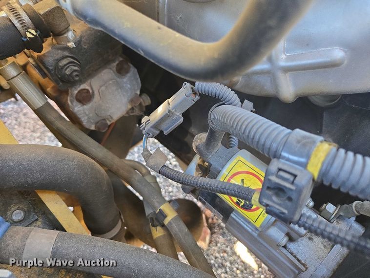 image for item DU2666 2017 Komatsu FG25T-16 forklift