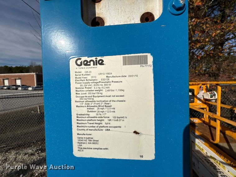 image for item DU2667 2010 Genie GR-20 vertical lift