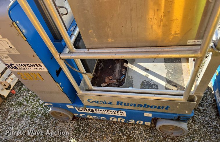 image for item DU2668 2019 Genie GR-20 vertical lift