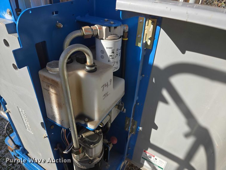 image for item DU2668 2019 Genie GR-20 vertical lift