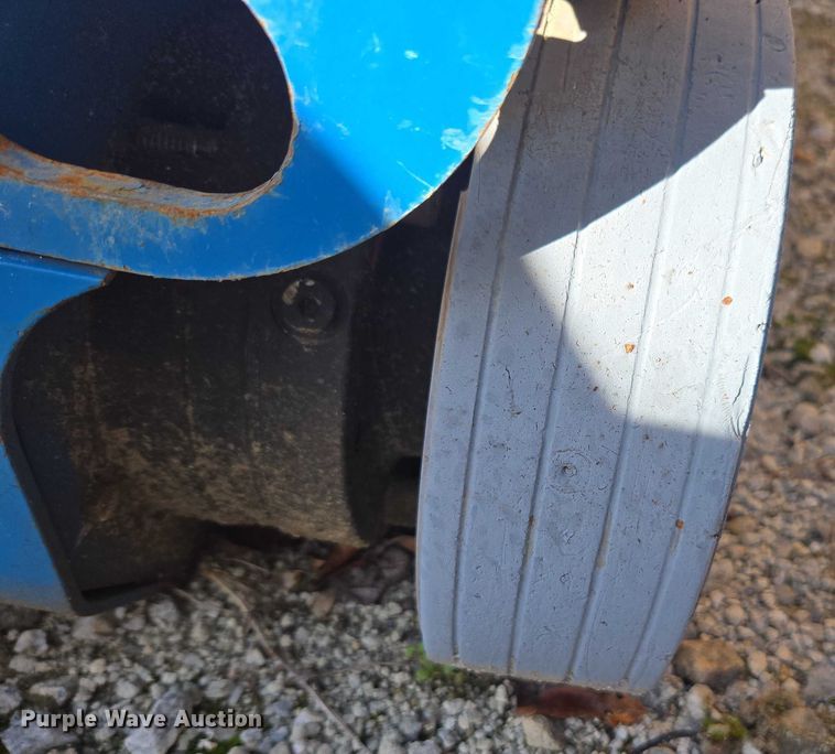 image for item DU2668 2019 Genie GR-20 vertical lift