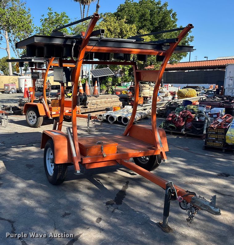 image for item DW1253 2020 National Signal arrow board trailer