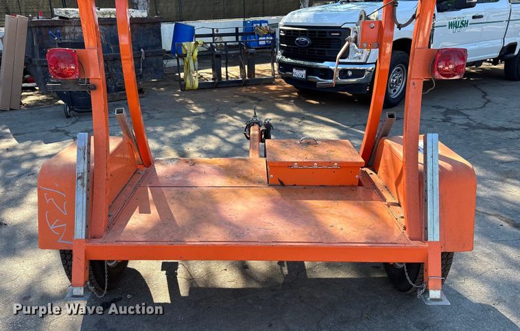 image for item DW1253 2020 National Signal arrow board trailer