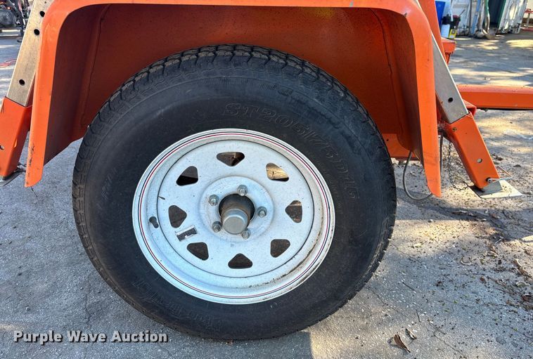 image for item DW1253 2020 National Signal arrow board trailer