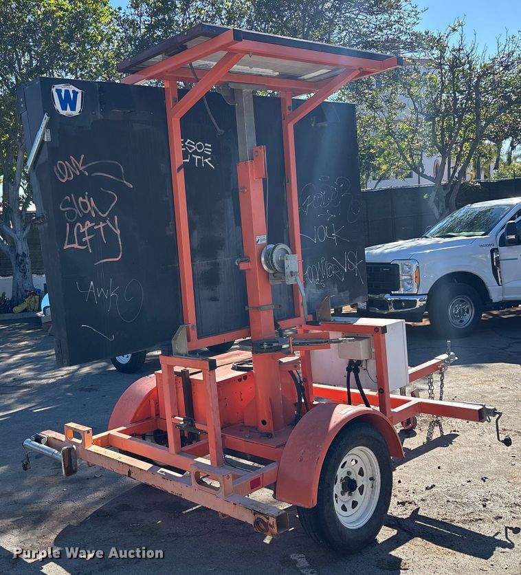 image for item DW1254 2014 Wanco DS-A1-30 message board trailer