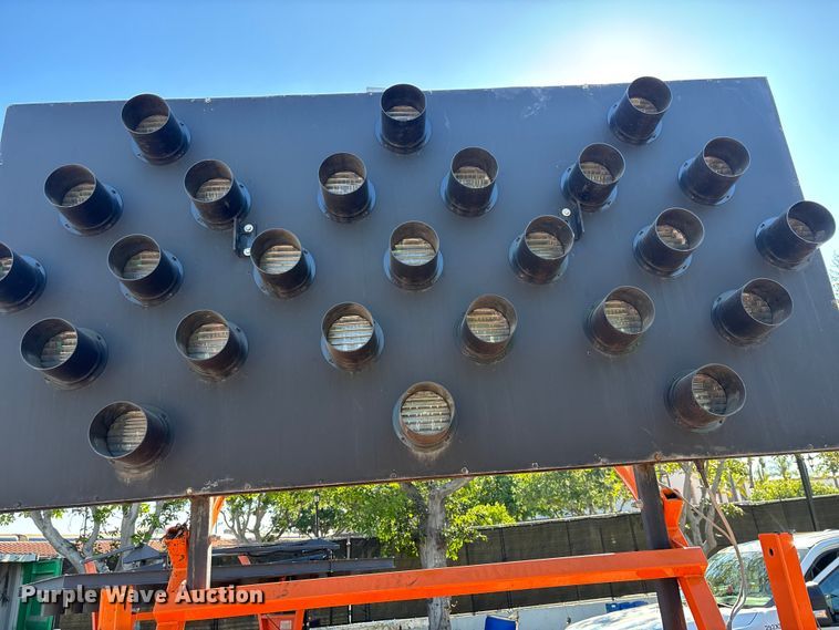 image for item DW1255 2019 National Signal arrow board trailer