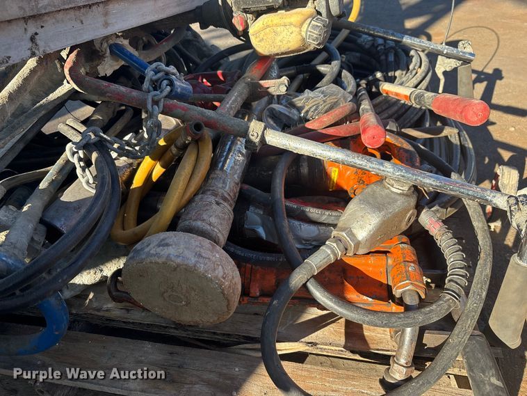 image for item DW1268 YardMax YM0046 concrete mixer