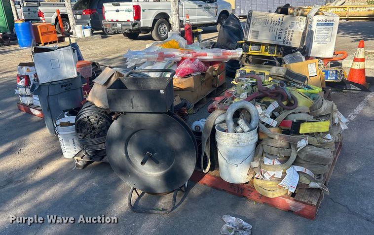 image for item DW1270 Tools