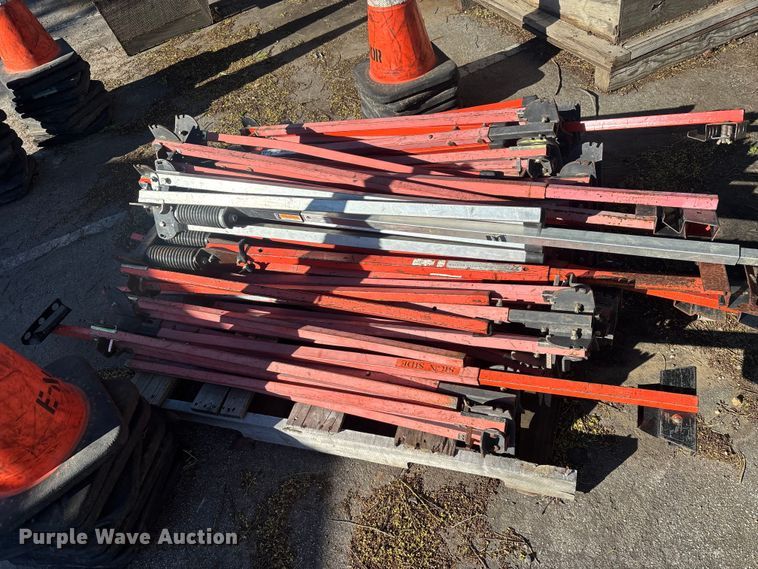 image for item DW1271 Road safety equipment