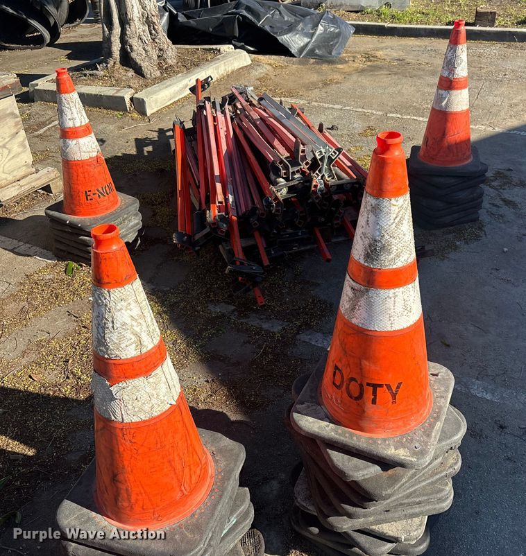 image for item DW1271 Road safety equipment